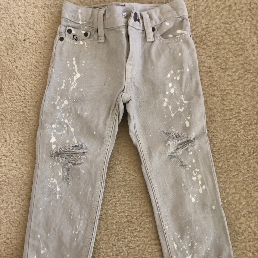 Kids clothes